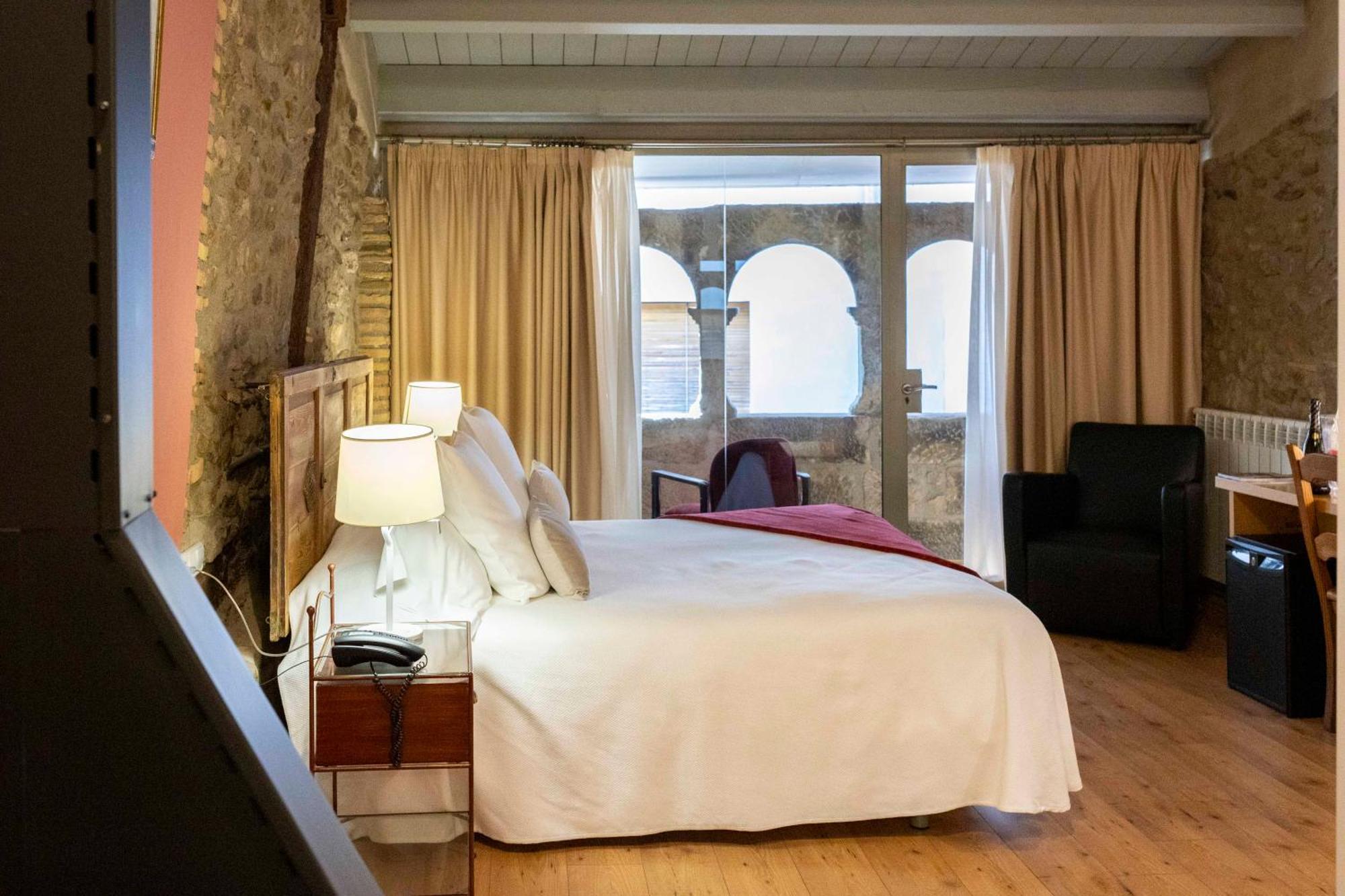 Hotel La Freixera Solsona Eksteriør bilde